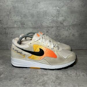 Nike Air Skylon 2 Sneakers A04540-101 Womens sz 7 - orange/yellow/grey